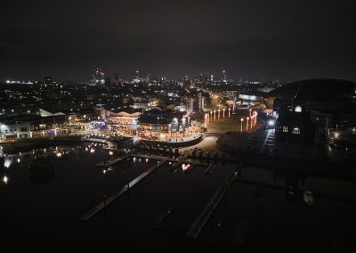 cardiff bay at night